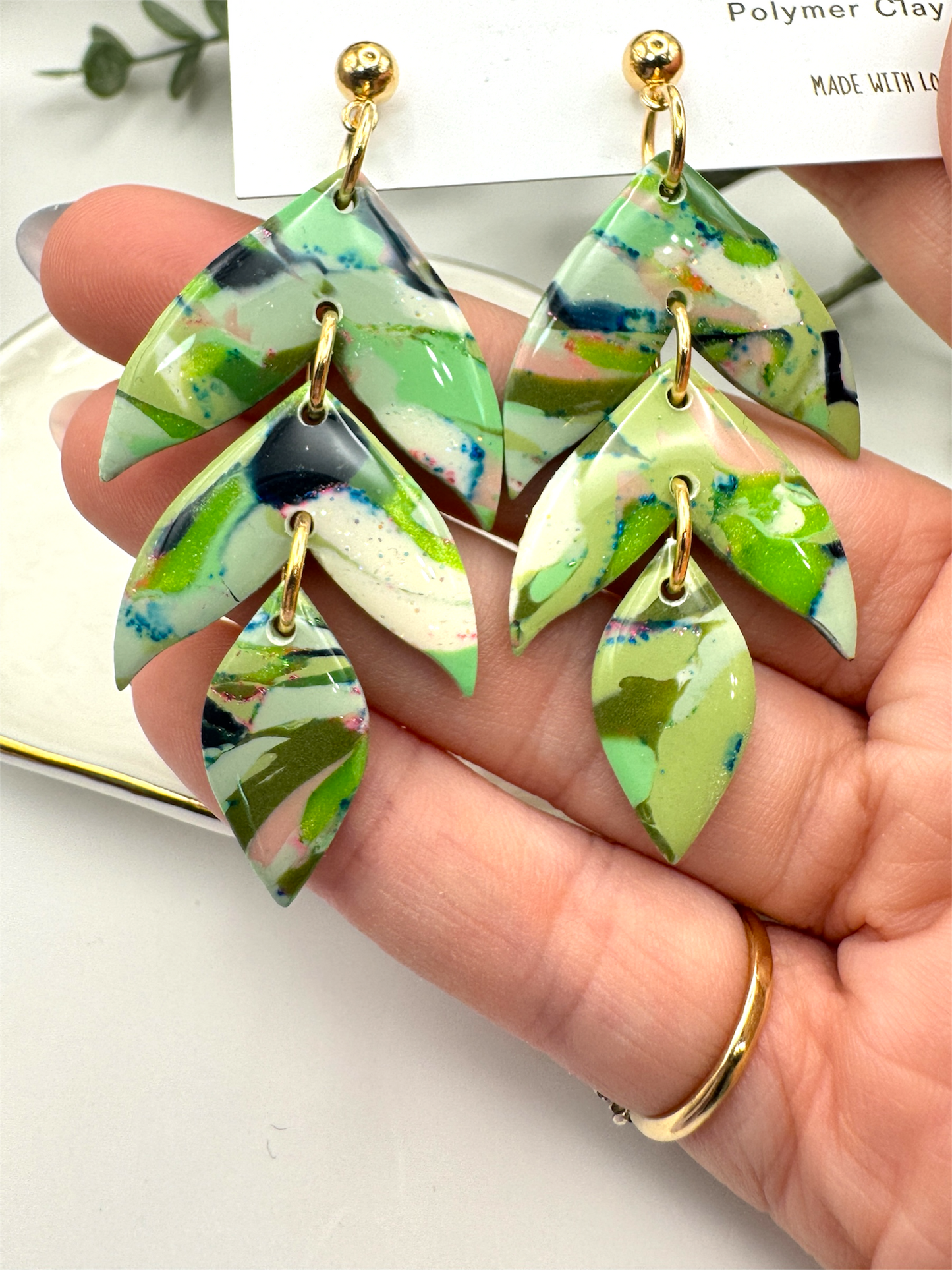 Botanical Dangles- 3 Tiered Leaf