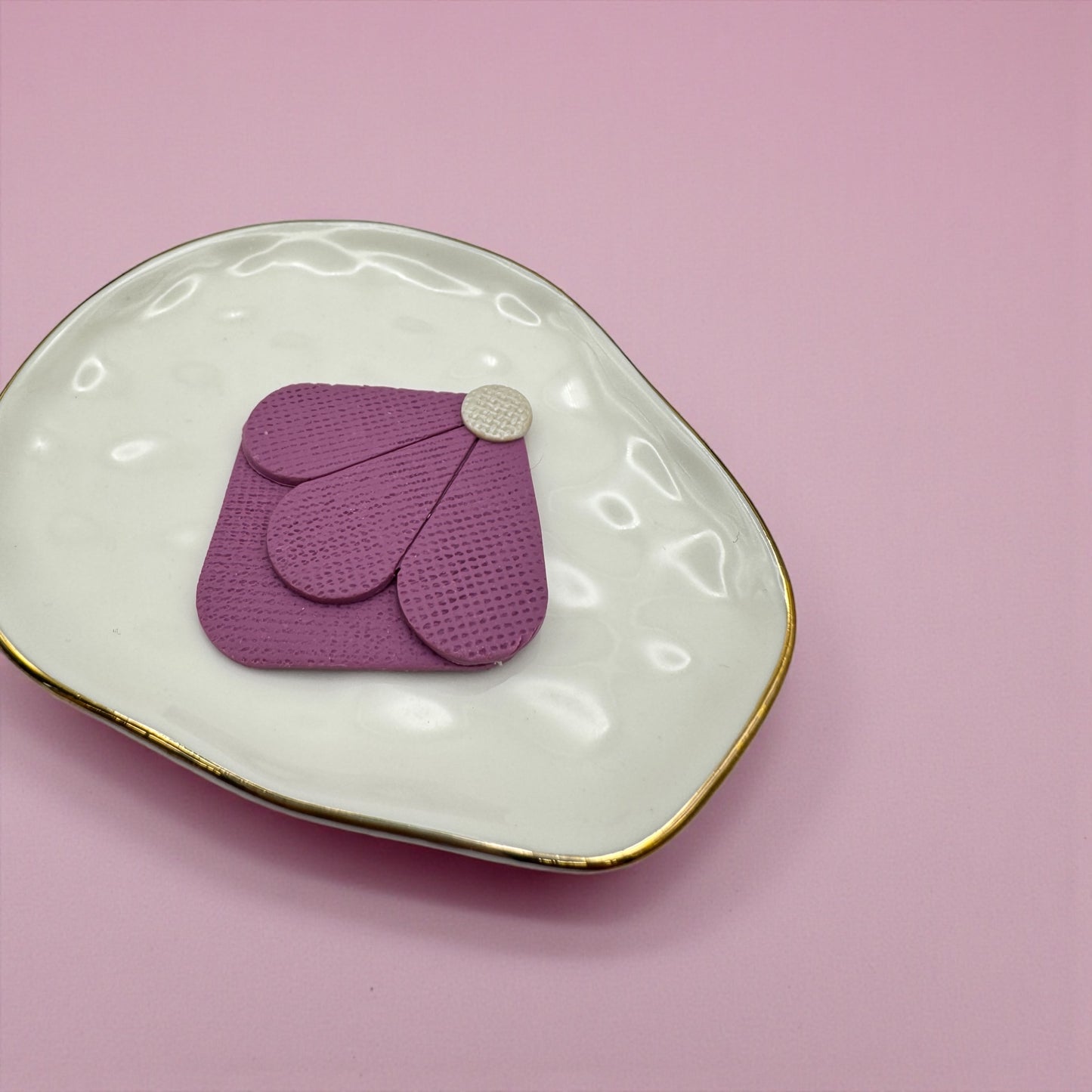 Corner bookmark (purple flower top)