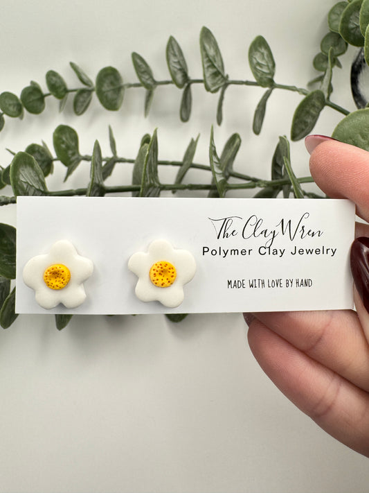 Funky Daisy Studs