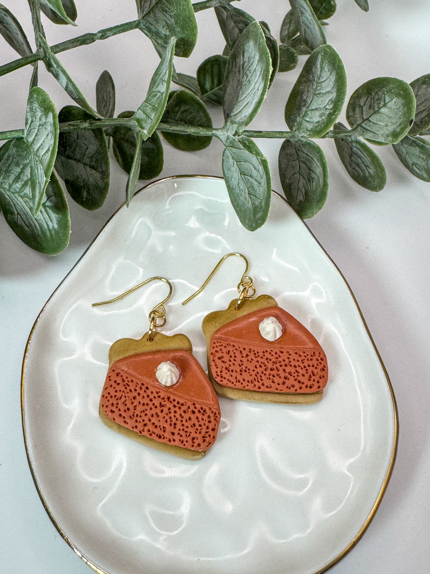 Pumpkin Pie Dangles