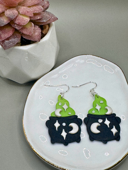 Large Cauldron Dangles Green